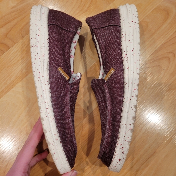 Hey Dude Burgundy Misty Slip-On Loafer Size 9 - Picture 8 of 12